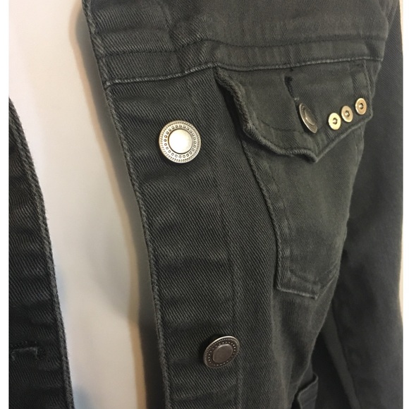 FDJ Gray Denim Jacket - Picture 3 of 5